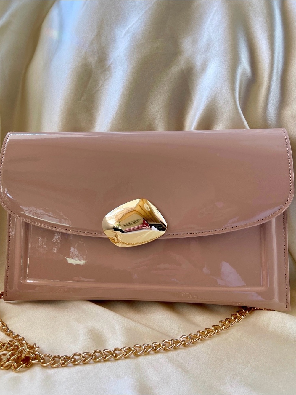 Glossy Blush Patent Clutch with Gold Chain and Accent